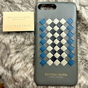 🔥NWT Bottega Veneta iPhone 7/8 Case Leather